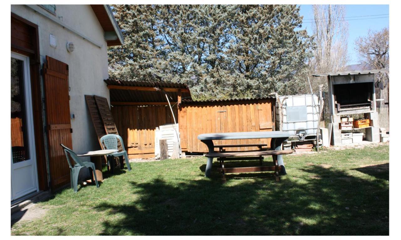 Petit Studio, Bien Equipe, A La Campagne Marcoux  Exterior photo